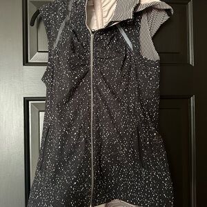 Lululemon Athletica Black and Light Pink Speckled Hooded Vest